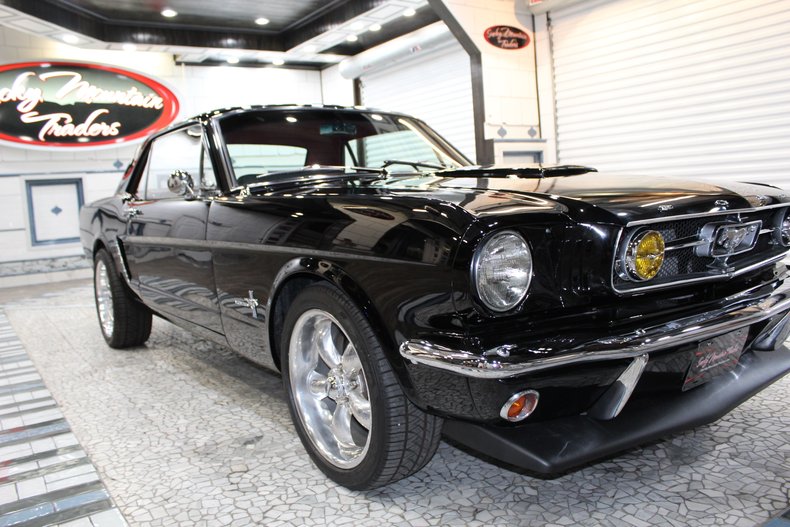 1965 Ford Mustang 22