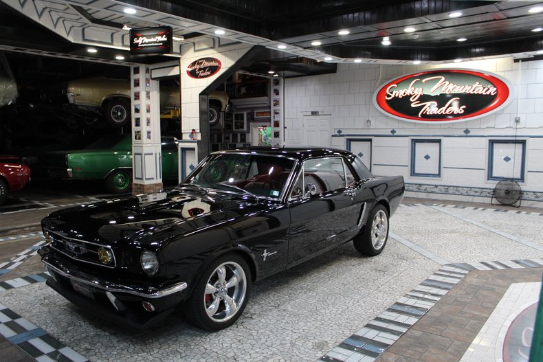 1965 Ford Mustang 1