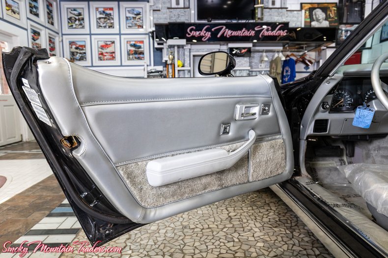 1978 Chevrolet Corvette 27