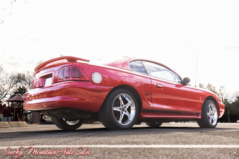1997 Ford Mustang 15