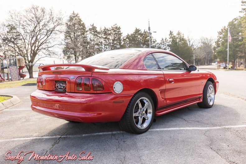 1997 Ford Mustang 14