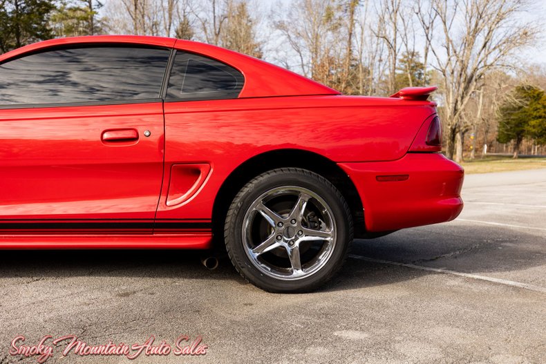 1997 Ford Mustang 22