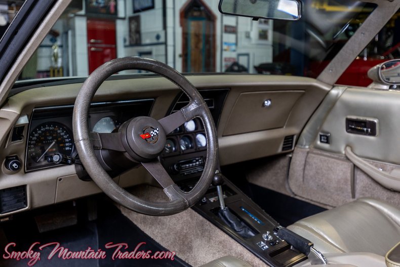 1982 Chevrolet Corvette 30