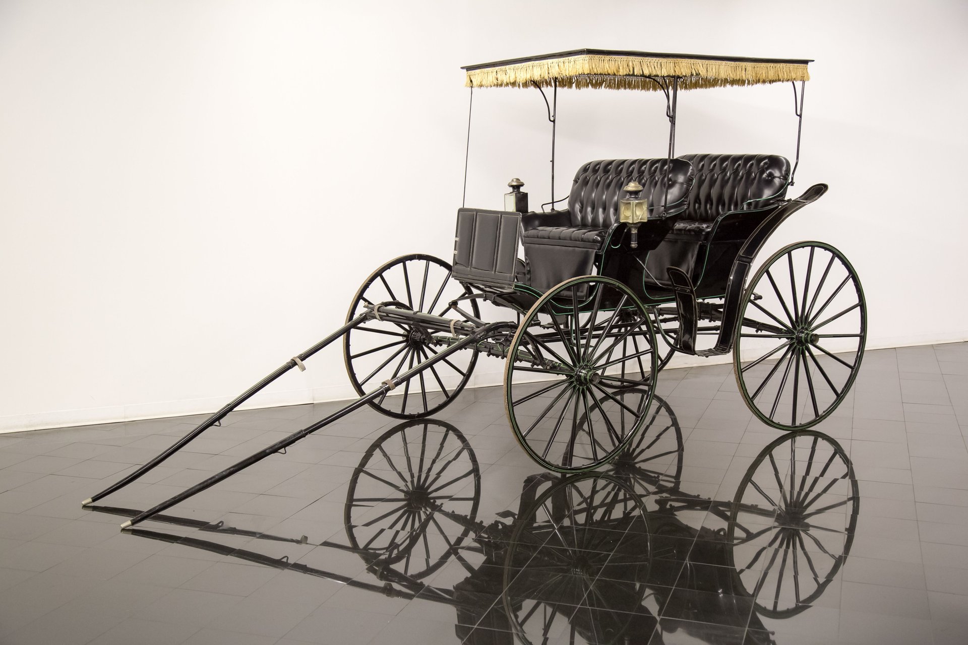 Horse drawn surrey carriage