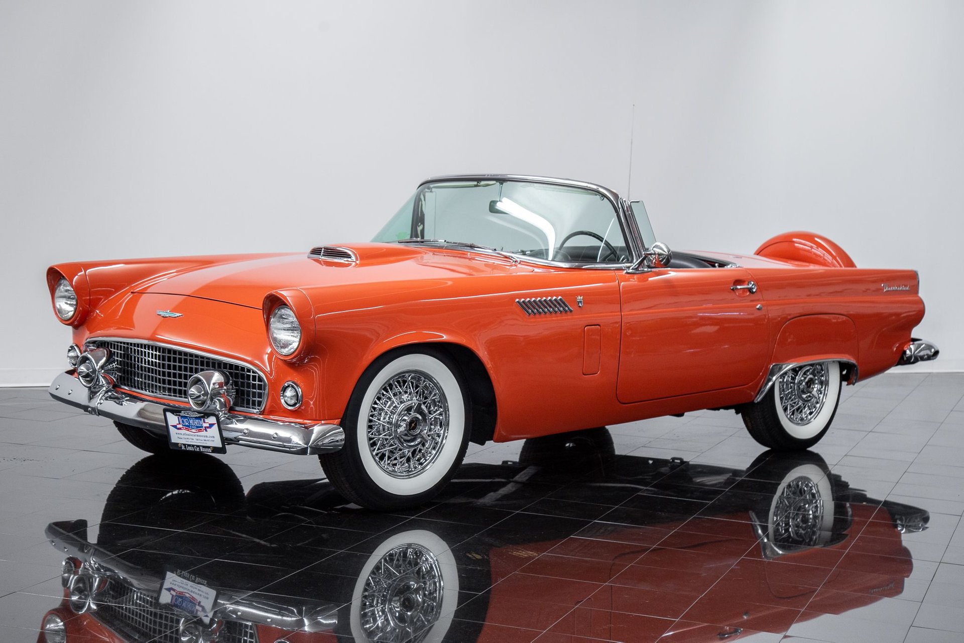 1956 Ford Thunderbird Volo Museum | vlr.eng.br