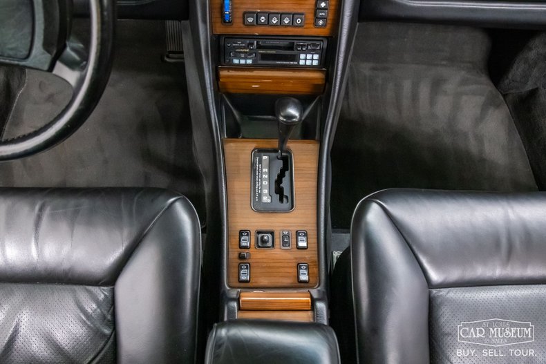 1989 Mercedes Benz 420SEL 47