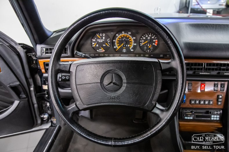 1989 Mercedes Benz 420SEL 43