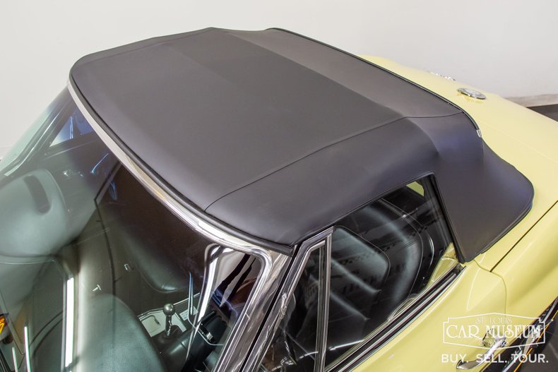 1965 Chevrolet Corvette 65