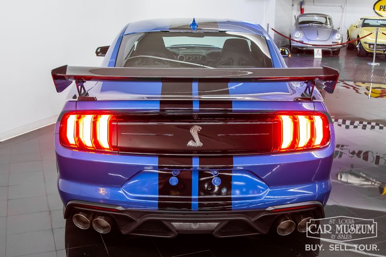 2021 Ford Shelby Mustang GT500 70