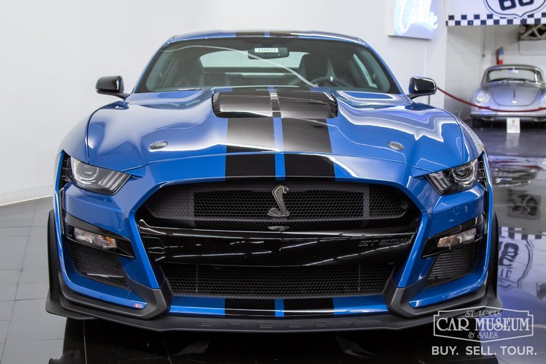 2021 Ford Shelby Mustang GT500 4