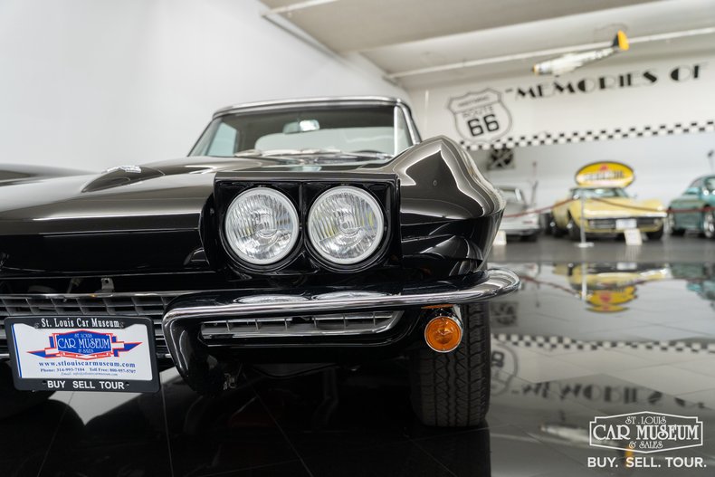 1967 Chevrolet Corvette 28