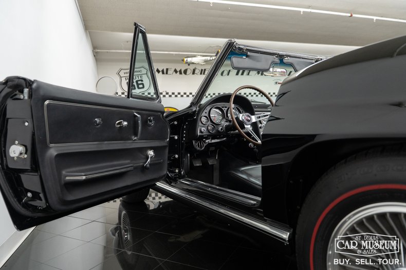1967 Chevrolet Corvette 142