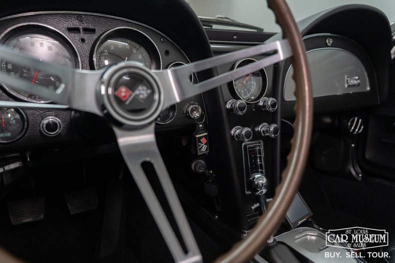 1967 Chevrolet Corvette 225