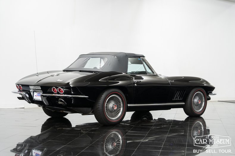 1967 Chevrolet Corvette 213