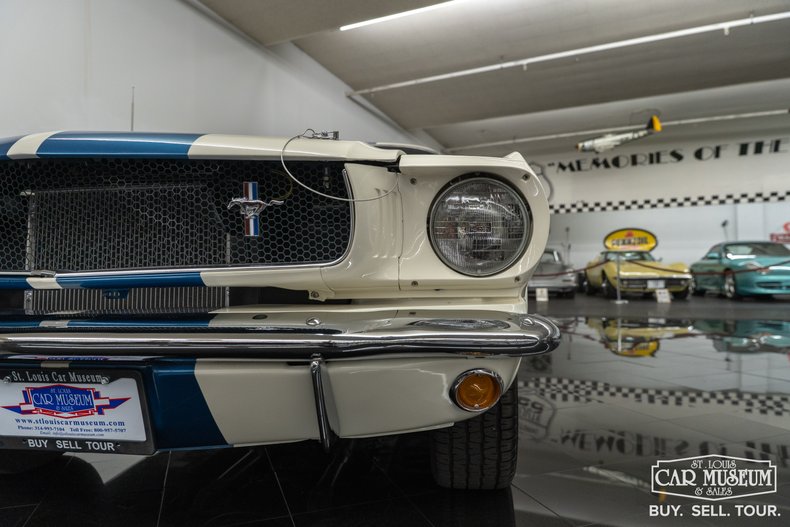 1965 Ford Mustang Fastback 34