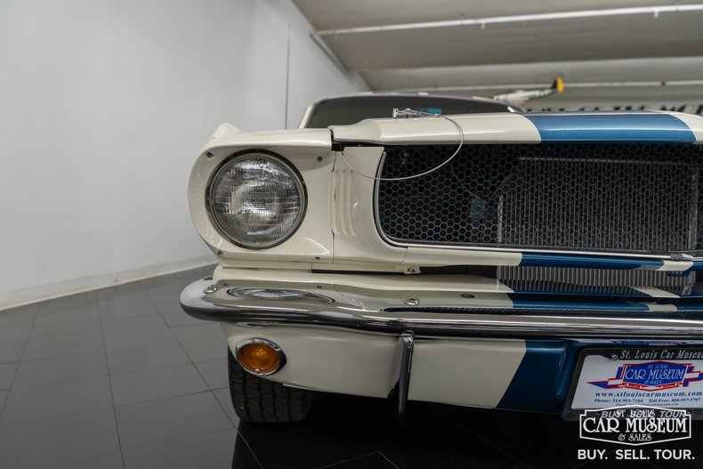 1965 Ford Mustang Fastback 40