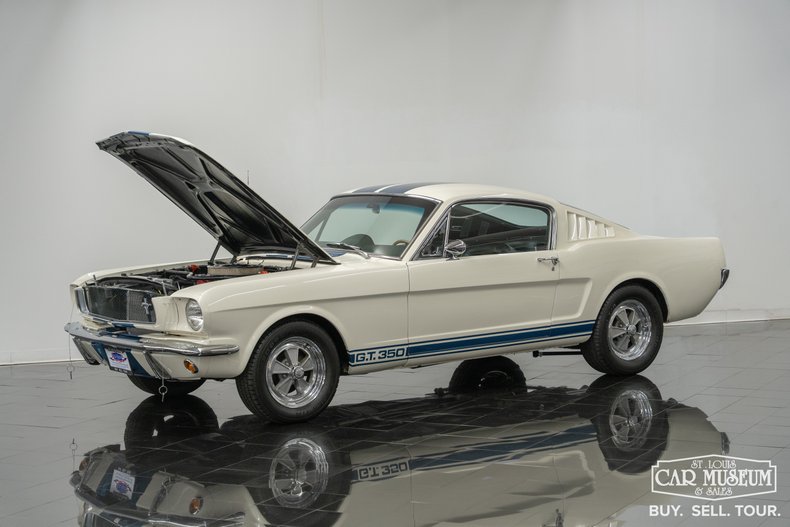 1965 Ford Mustang Fastback 44