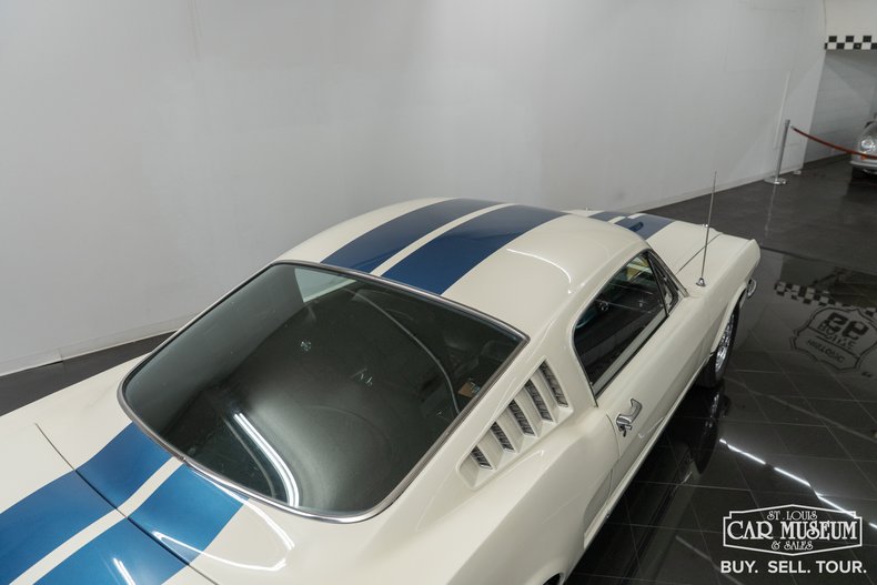 1965 Ford Mustang Fastback 102