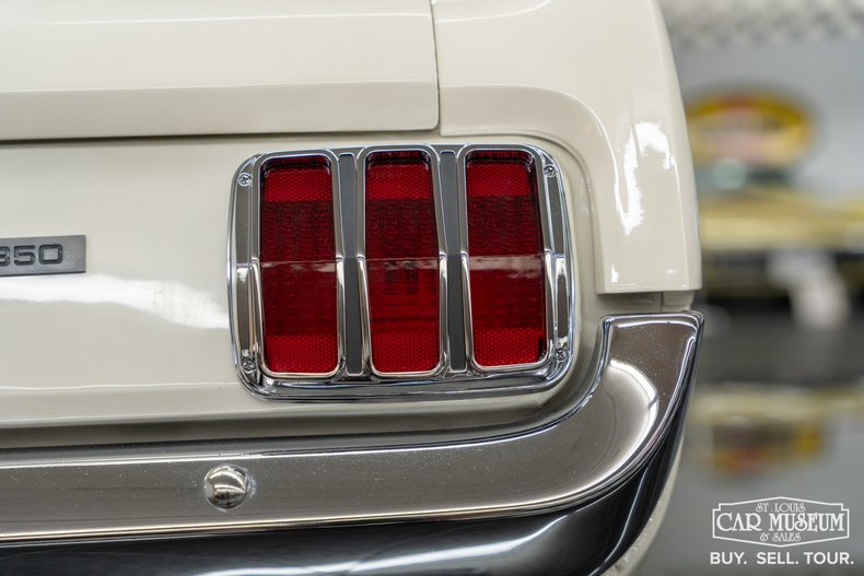 1965 Ford Mustang Fastback 107