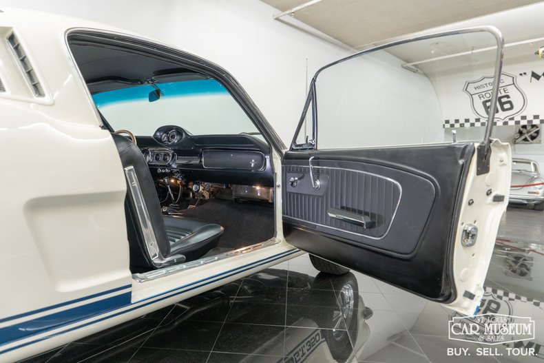 1965 Ford Mustang Fastback 133
