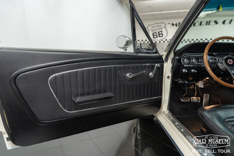 1965 Ford Mustang Fastback 156