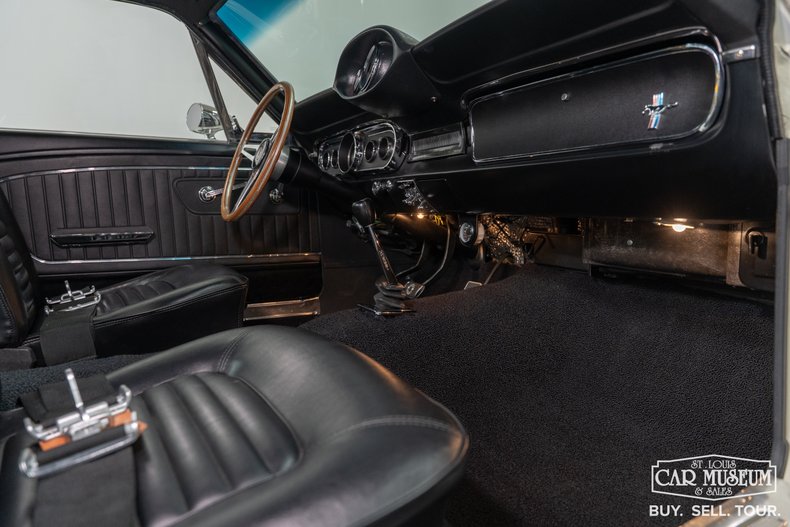 1965 Ford Mustang Fastback 189