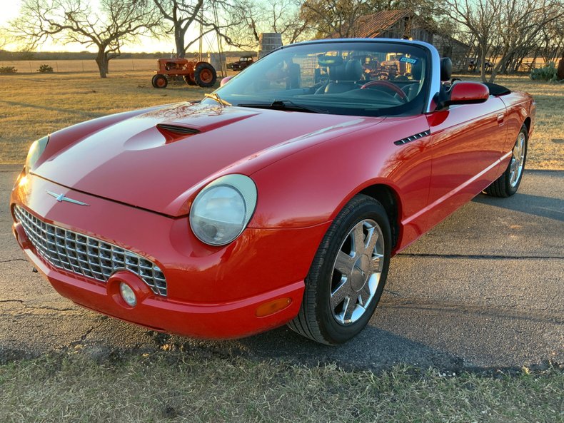 2002 Ford Thunderbird