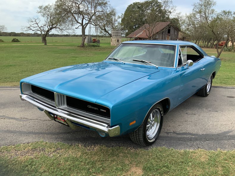 1969 Dodge Charger | Street Dreams