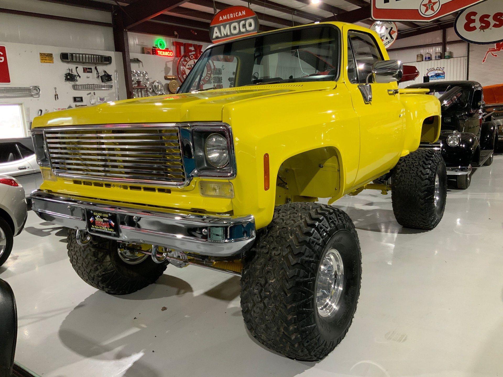 Chevy Show Trucks