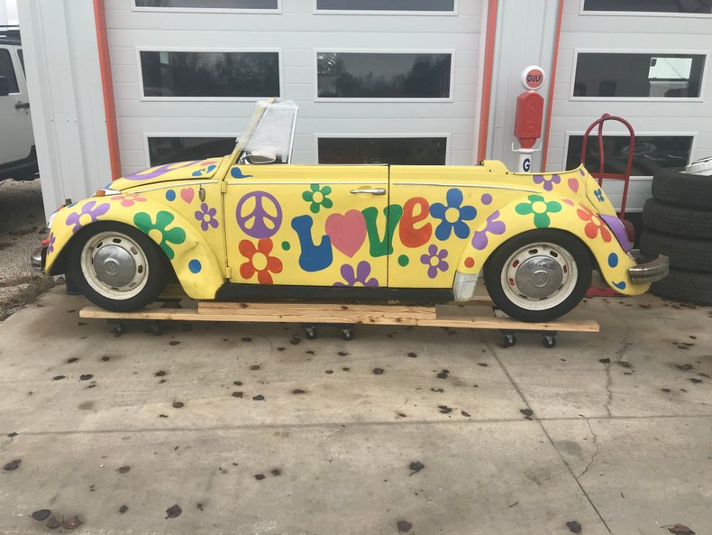 Hippy VW Peace Love wall hanger