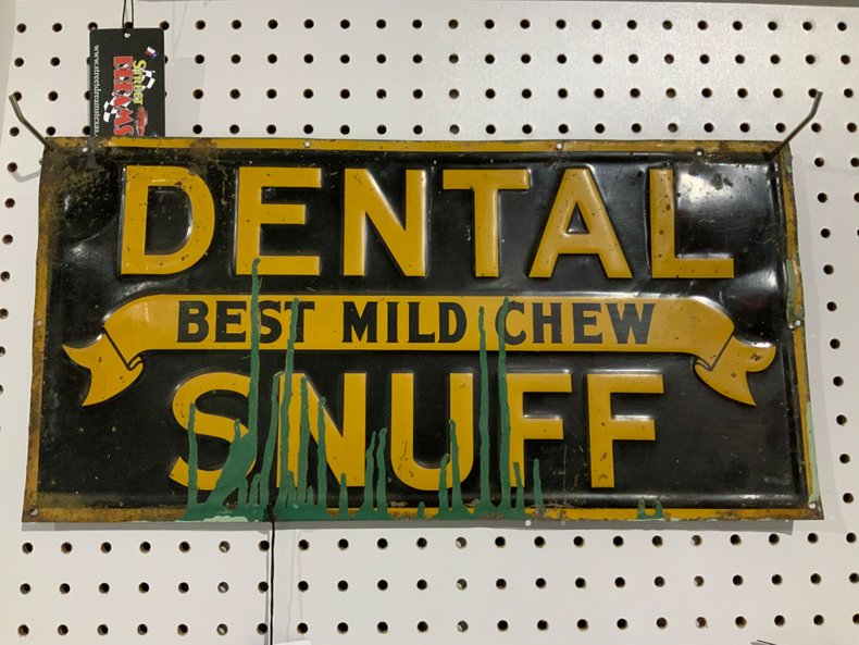 Dental Snuff Best Mild Chew Tin Sign