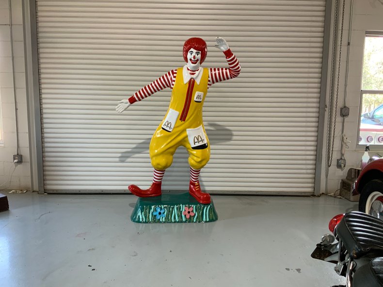 Original Ronald McDonald Statue | Street Dreams