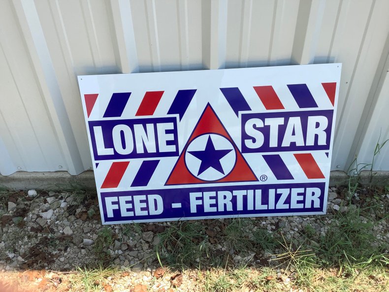 Lone Star Feed Sign | Street Dreams