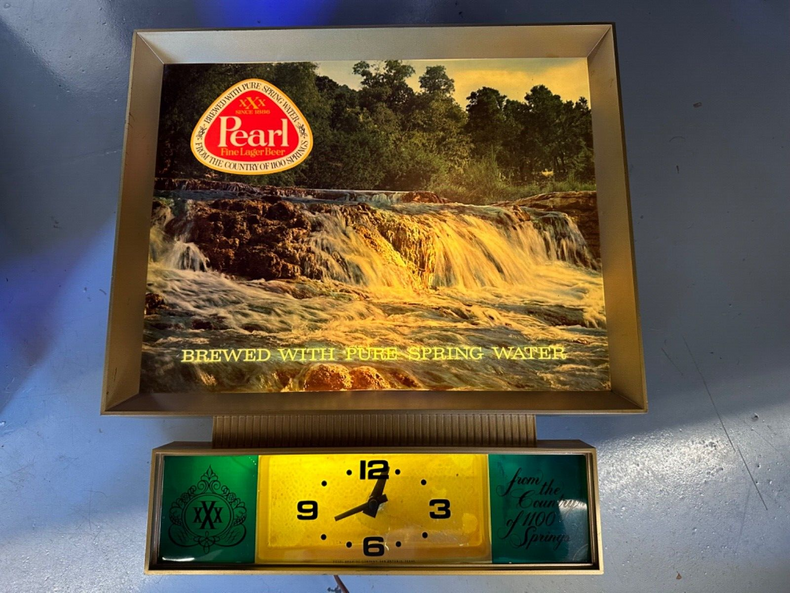 1975 Pearl Beer Waterfall moving wall sign clock