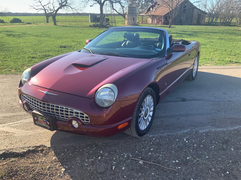 2004 Ford Thunderbird | Street Dreams
