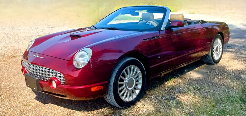 2004 Ford Thunderbird Deluxe 2 top 40k miles 