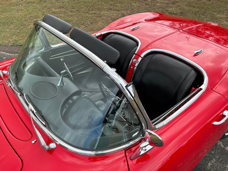 1962 Chevrolet Corvette 16
