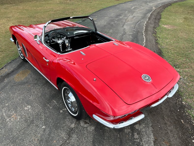 1962 Chevrolet Corvette 3