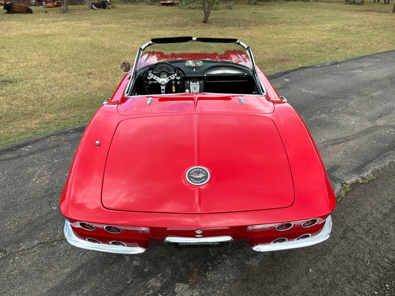 1962 Chevrolet Corvette 35