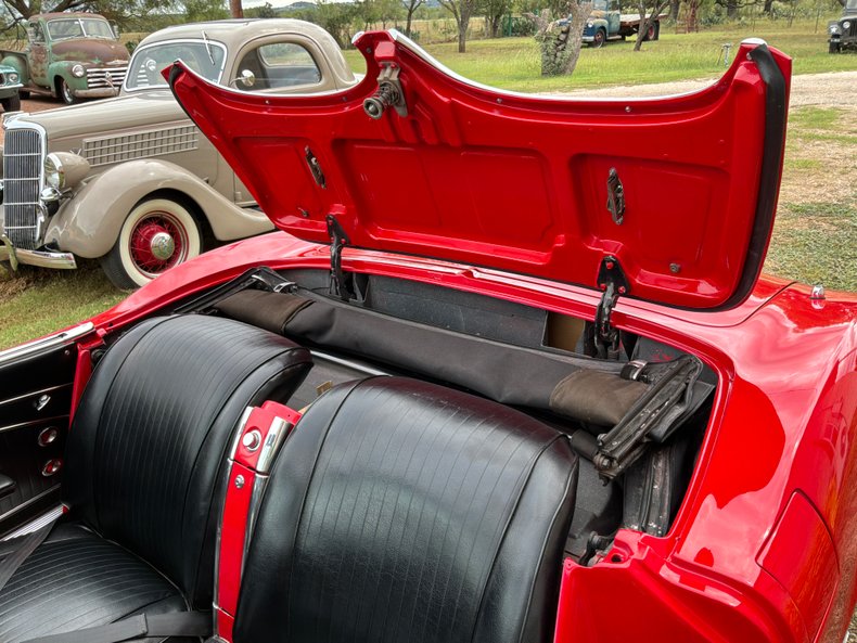 1962 Chevrolet Corvette 30