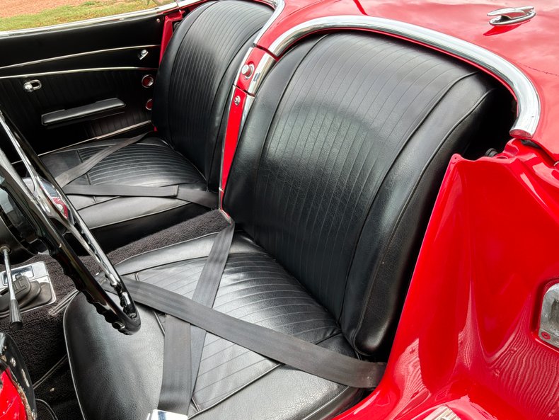 1962 Chevrolet Corvette 2