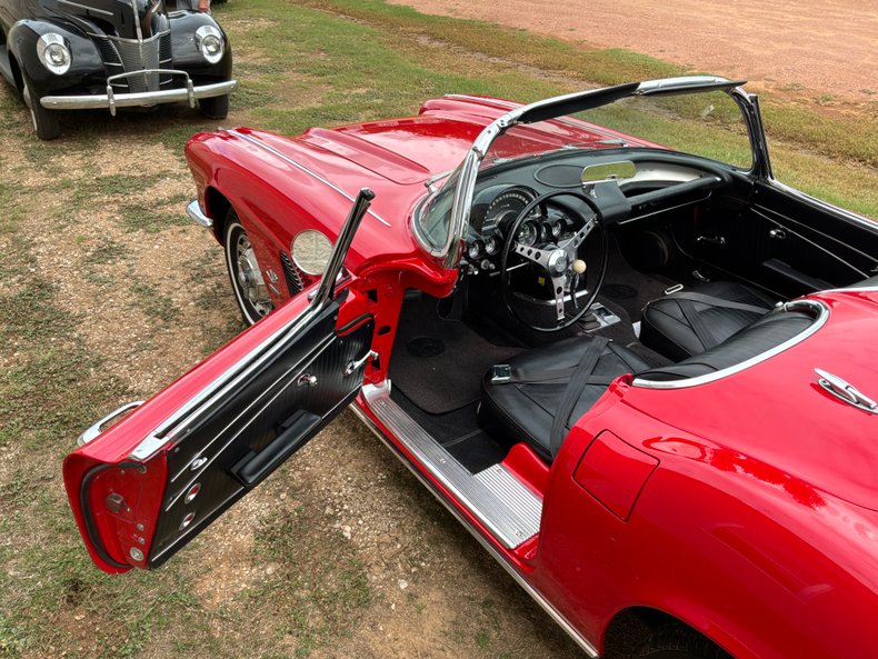 1962 Chevrolet Corvette 18