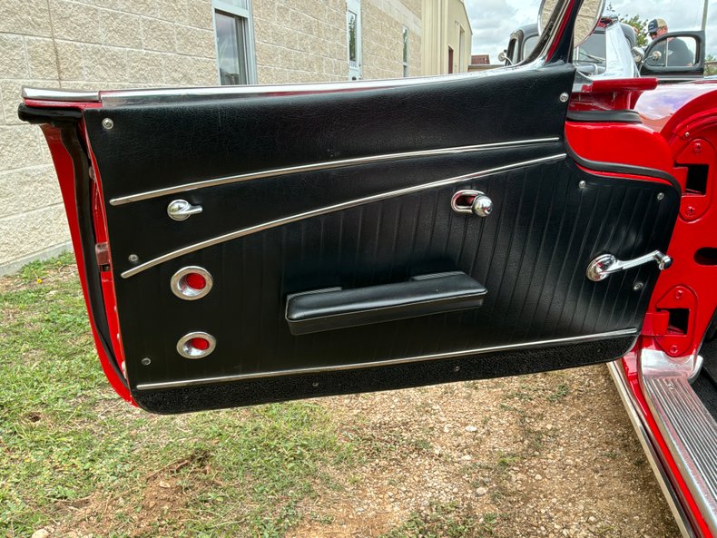 1962 Chevrolet Corvette 19