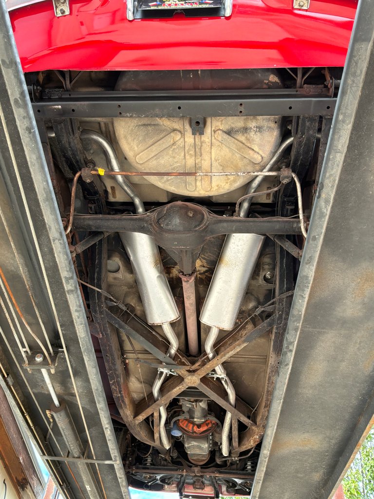 1962 Chevrolet Corvette 76