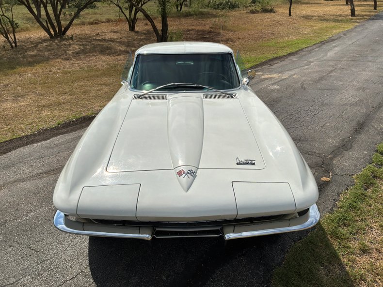 1966 Chevrolet Corvette 48