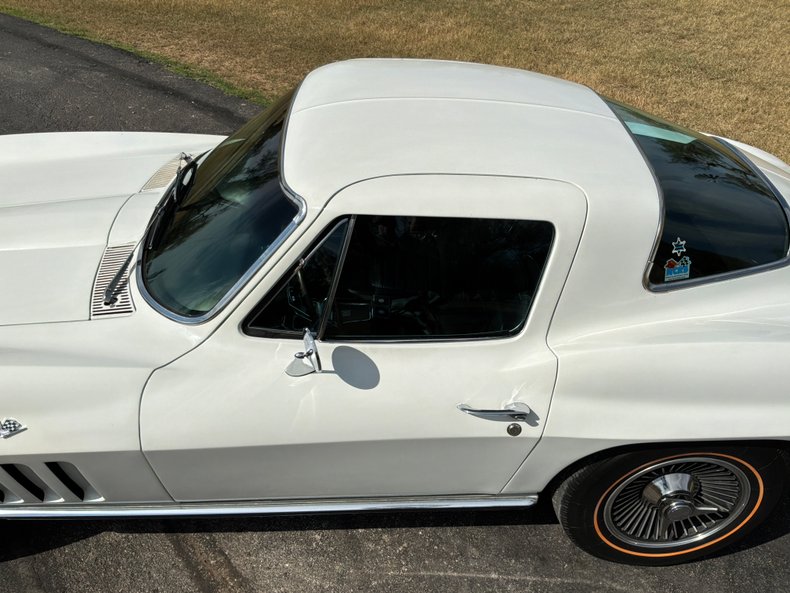 1966 Chevrolet Corvette 77