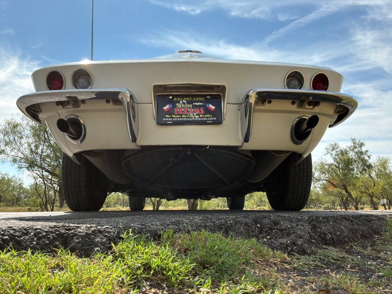 1966 Chevrolet Corvette 83