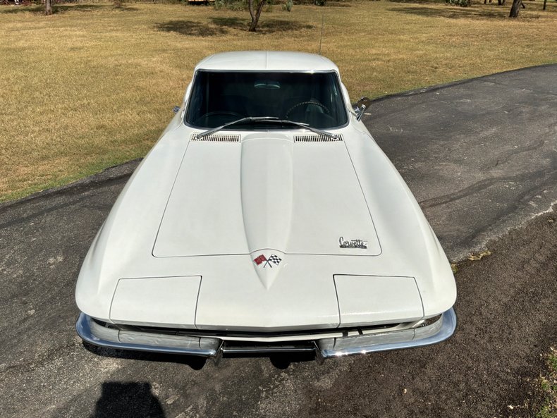 1966 Chevrolet Corvette 8