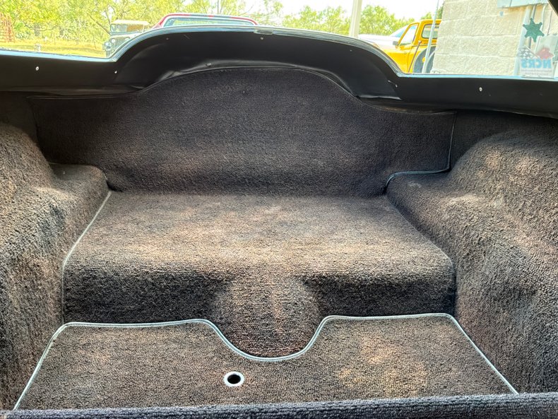 1966 Chevrolet Corvette 4