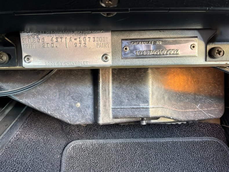 1966 Chevrolet Corvette 102